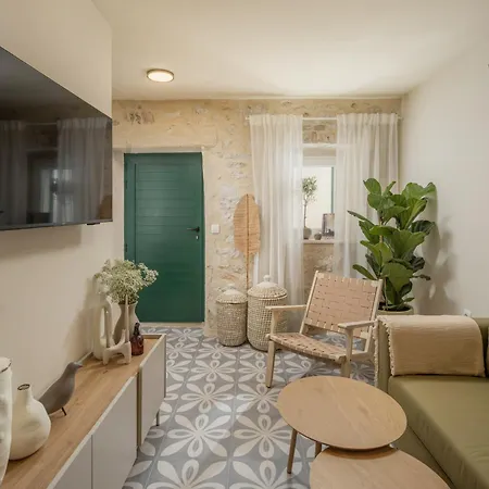 Varosh Apartament